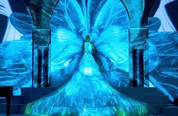 3D mapping show attracts crowds of visitors to the Spring City – news.cgtn.com