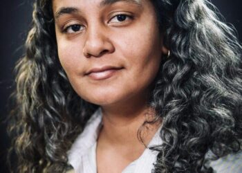 Jodi Windvogel wins 2025 Marilyn Stafford FotoReportage Award for work on Cape Town housing occupation – Digital Camera World