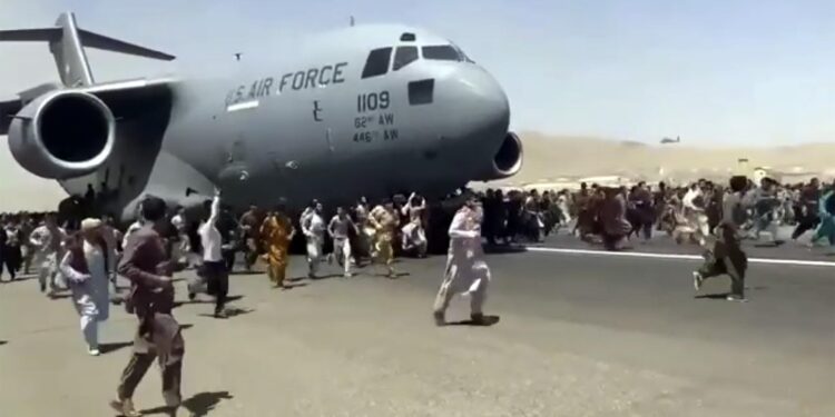 Hegseth orders new review of Afghanistan withdrawal and suicide bombing at Kabul airport – KBTX News 3