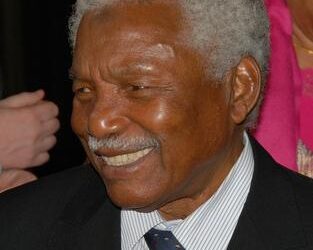 President Mwinyi awards Five-Star Yanga Sh100m for successful league season – thecitizen.co.tz