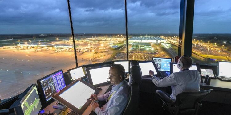 Paris airports brace for major disruptions as strike hits air traffic control – Latest news from Azerbaijan