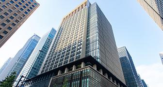 Sumitomo Mitsui Trust Said to Shut Hong Kong Branch by June 2026 – Bloomberg.com