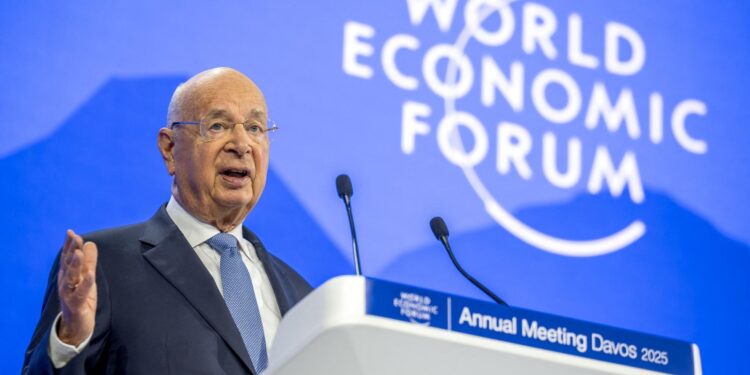 World Economic Forum: Turmoil and trade wars dominate ‘summer Davos’ – BBC