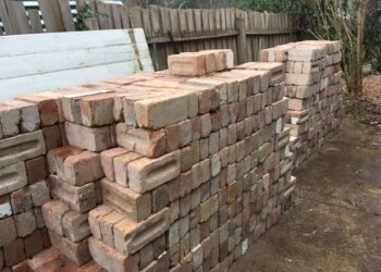 A study finds stacking bricks differently could help this country fight air pollution – NPR