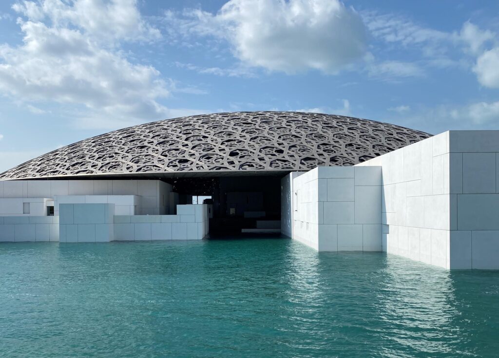 Louvre Abu Dhabi launches Quantum Dome Project, an original collective VR experience – ZAWYA