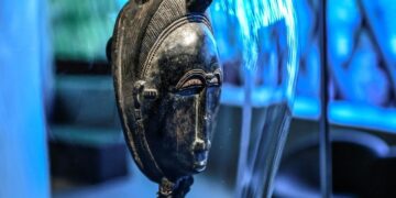 France backs returning colonial-era ‘talking drum’ to I.Coast – France 24