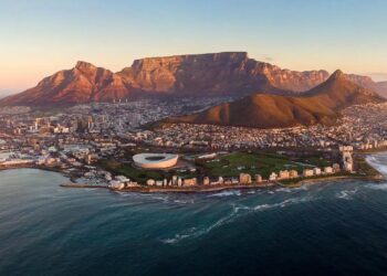 More rain expected to extend flood conditions in Cape Town – MSN