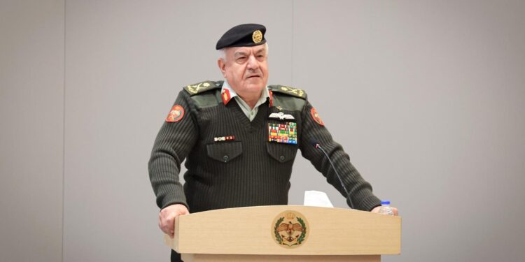 Jordanian army chief, US counterpart discuss military cooperation in Amman – Arab News