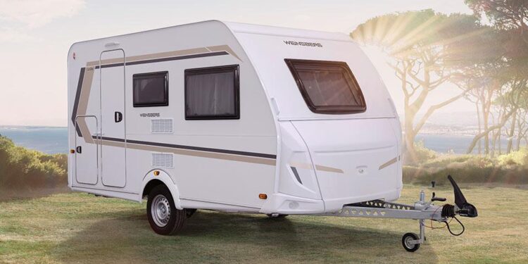 ‘We quit our jobs, left our home to live in a caravan across Europe’ – Ynetnews