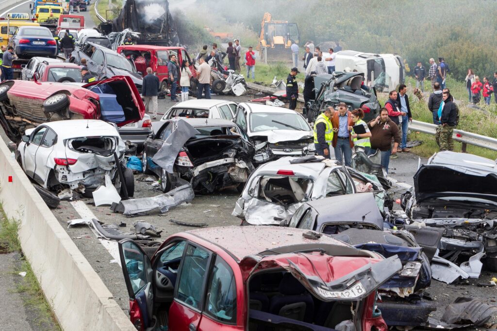 One dead in big pileup on Chinese bridge shrouded in fog – Reuters
