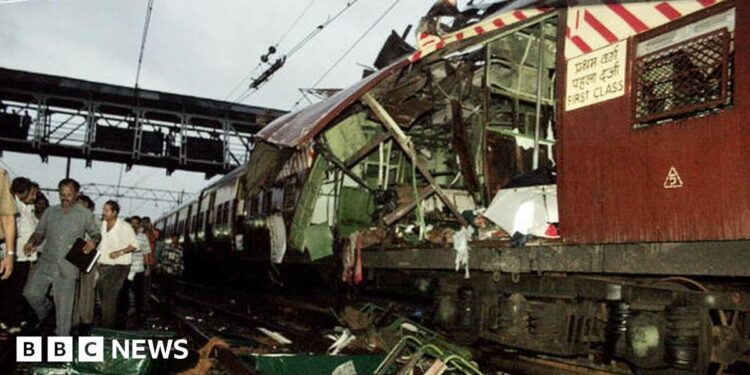 7/11Mumbai train blast: Pune’s Suhail Shaikh acquitted by HC: we had lost hope, but he did not, says family – The Indian Express