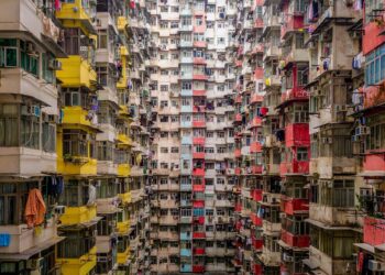 In Hong Kong, Madeleine Progin Keeps the Flame of French Literature Alive – Le Figaro