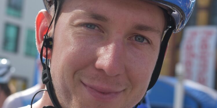 Tour de France: Kaden Groves wins solo, peloton arrives in Paris – France 24