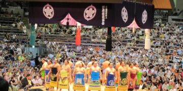Disappointing start to Nagoya tournament turns into fascinating final stretch – The Japan Times