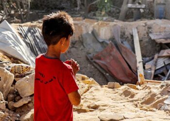 U.S. envoy Steve Witkoff meets with Gaza hostage families in Tel Aviv – CBS News