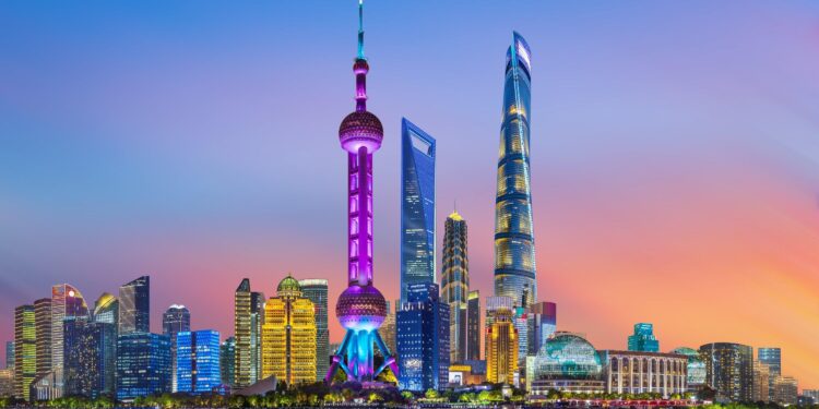 Is Shanghai’s Economic Party Over? Spending Crashes Among 25 Million Residents – Vision Times
