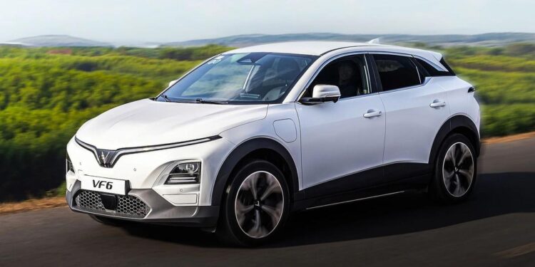 VinFast Debuts in India with First Showroom in Surat Ahead of EV Plant Launch – Energetica India Magazine