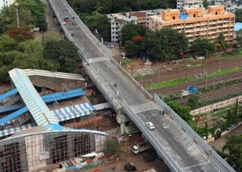 BMC inspects Vikhroli rail overbridge that waterlogged during Mumbai rains, plans drainage improvements – The Times of India