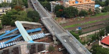 BMC inspects Vikhroli rail overbridge that waterlogged during Mumbai rains, plans drainage improvements – The Times of India