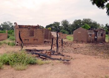 Emptied villages. Locked campuses. How China battles a COVID-19 resurgence – Los Angeles Times