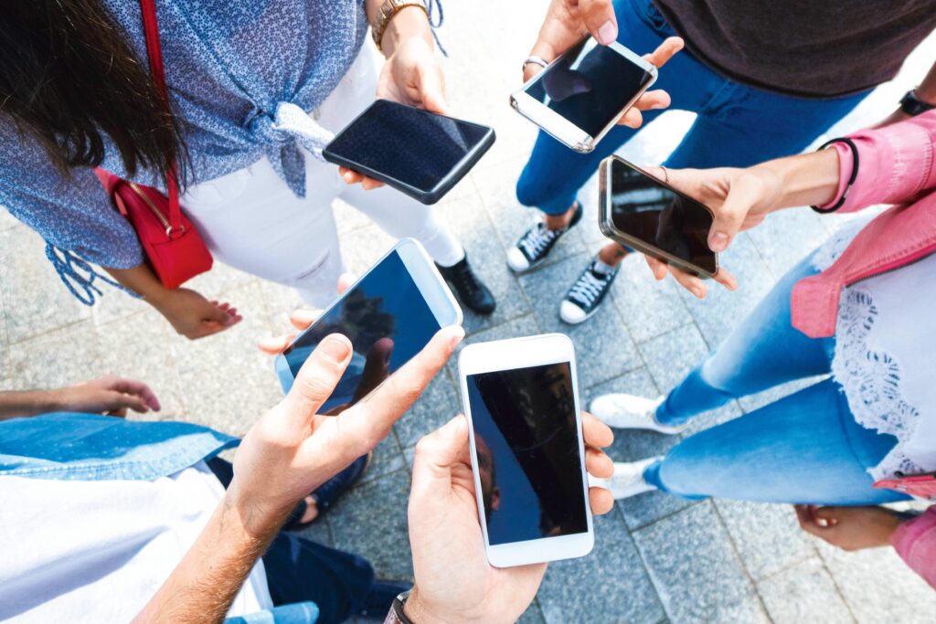 The temporal network of mobile phone users in Changchun Municipality, Northeast China – Nature