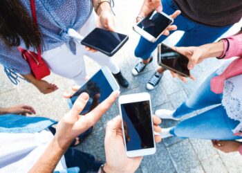 The temporal network of mobile phone users in Changchun Municipality, Northeast China – Nature