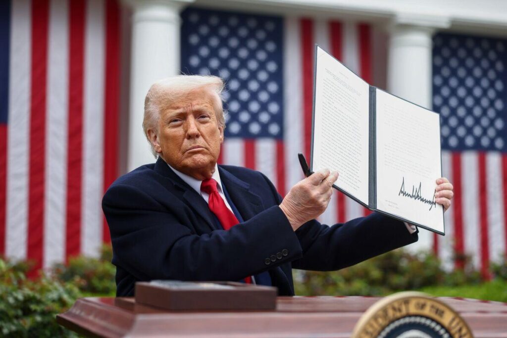 Trump Tariffs: India can get 25% off its tariffs if New Delhi stops buying Russian oil, says Trump’s trade – The Economic Times