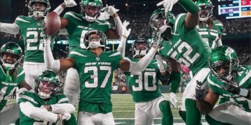 New York Jets Should Bring In Former Packers Star – Sports Illustrated