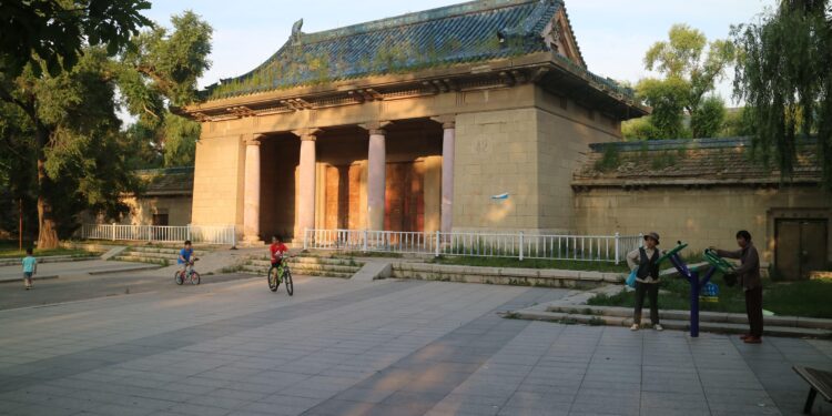 The Fading History of China’s Forgotten Manchukuo Temple – The World of Chinese