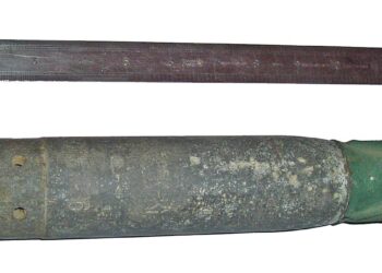 Israel drops incendiary and explosive bombs on Gaza City homes and tents – Middle East Eye