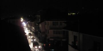 Widespread power outage in Spain, Portugal knocks out subway networks, traffic lights, ATMs – PBS