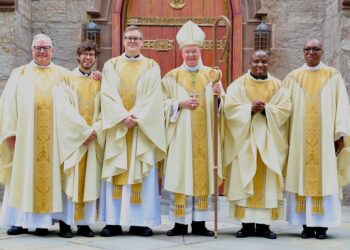 A life of faith, wisdom and art; Pune Jesuit priest Fr Desbruslais passes on – The Indian Express