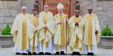 A life of faith, wisdom and art; Pune Jesuit priest Fr Desbruslais passes on – The Indian Express