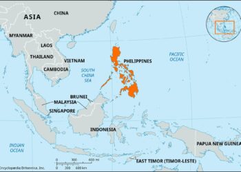 Philippines: Manila mayor warns of health emergency over mounting rubbish – BBC