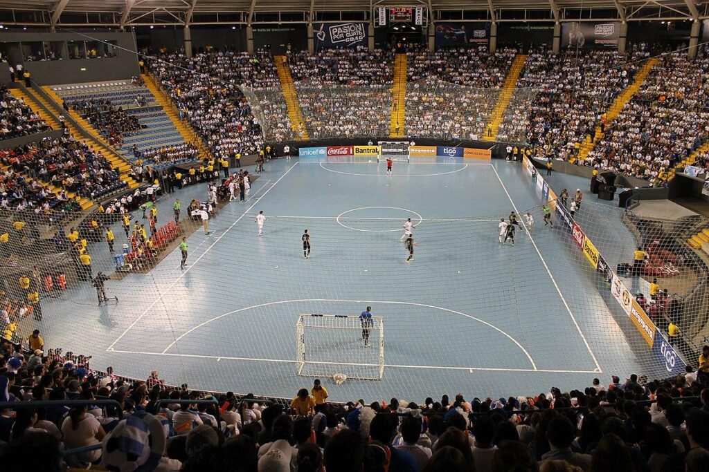 Win keeps semi-final hopes alive for Futsal Whites at China tournament – Friends of Football