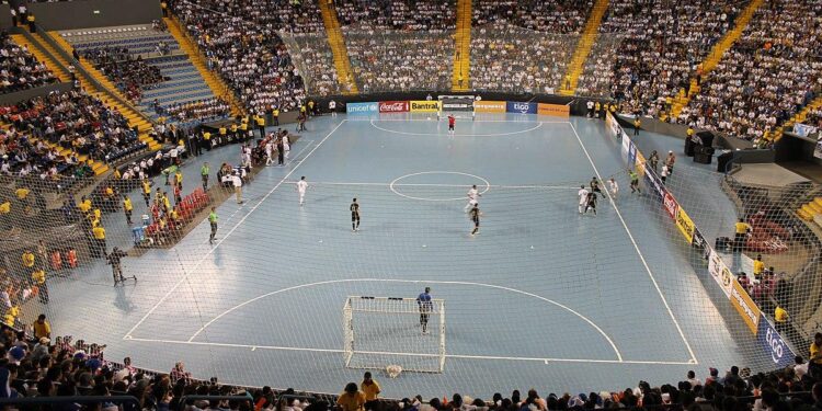 Win keeps semi-final hopes alive for Futsal Whites at China tournament – Friends of Football