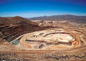 Power outage hits swaths of Chile, from largest copper mine to Santiago streets – Mining.com