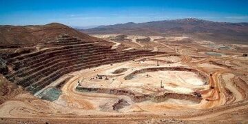 Power outage hits swaths of Chile, from largest copper mine to Santiago streets – Mining.com
