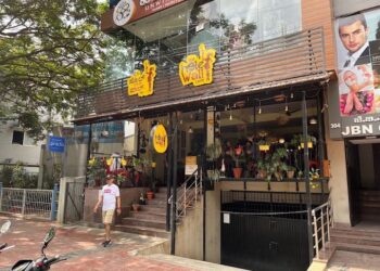 This Literal ‘Hole In The Wall’ Cafe In Kuala Lumpur Goes Viral – Here’s What Else To Explore – NDTV