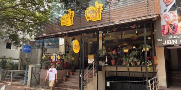 This Literal ‘Hole In The Wall’ Cafe In Kuala Lumpur Goes Viral – Here’s What Else To Explore – NDTV