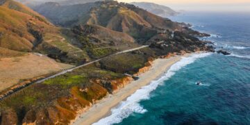Occurrence and potential hazard posed by pharmaceutically active compounds in coastal waters in Cape Town, South Africa – ScienceDirect.com