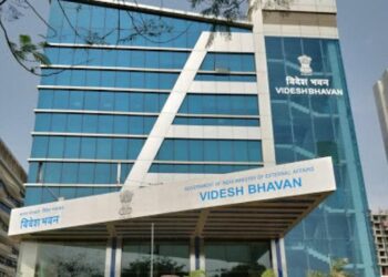 Many applicants complain of longer queues at Mundhwa passport office – Times of India