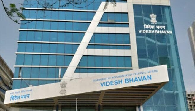 Many applicants complain of longer queues at Mundhwa passport office – Times of India