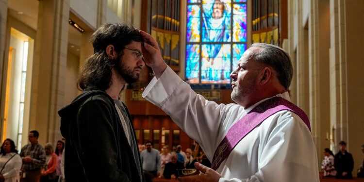 Catholics in Angola Urged to Foster St. Benedict’s Motto, “pray and work” – aciafrica.org