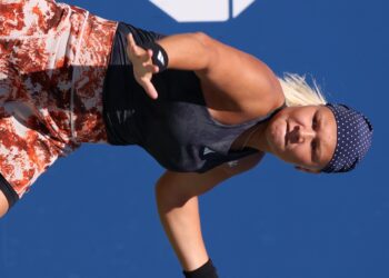 Shnaider downs Alexandrova to claim Monterrey Open title – Reuters