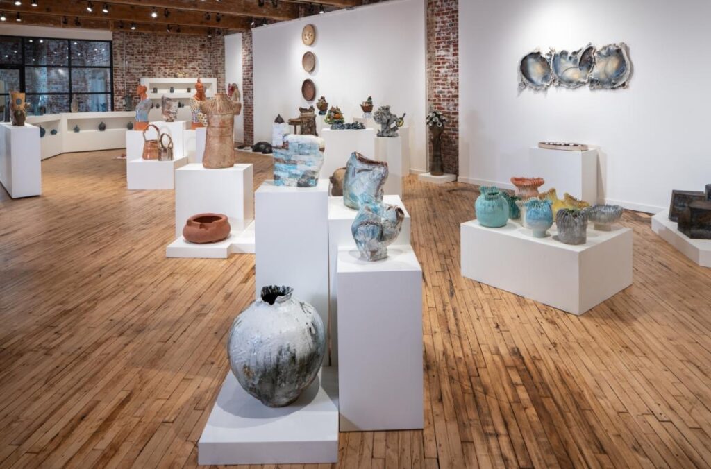 The Best Things to Do in Seoul, From Ceramic Galleries to Cozy Noodle Shops – Condé Nast Traveler