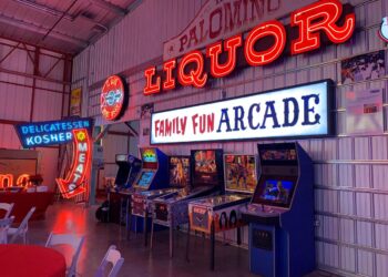 Relics museum opens at NW China airport – English.gov.cn