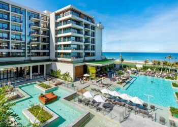 Grand Hyatt Rio de Janeiro Review: Beachfront Bliss, but Far From Attractions – NerdWallet