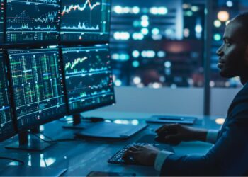 Traders in Pakistan’s commercial capital strike over new ‘anti-business’ tax measures – Arab News