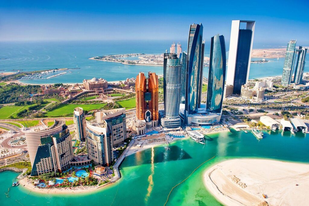 Abu Dhabi Department of Economic Development leads visit of entities and economic institutions to London to boost UK business ties – مكتب أبوظبي الإعلامي